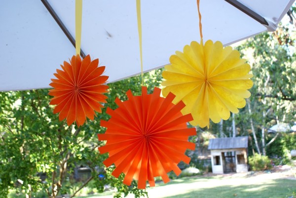 wedding decoration paper rosettes