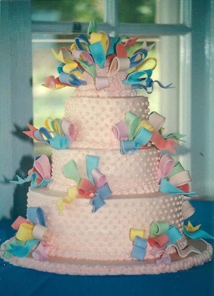 fondant ribbons on a tiered cake