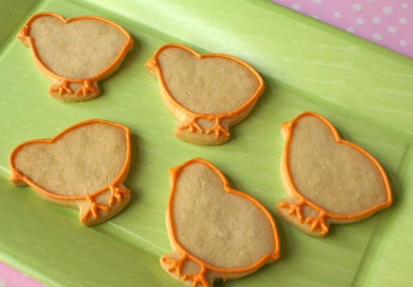 decorated chick cookies