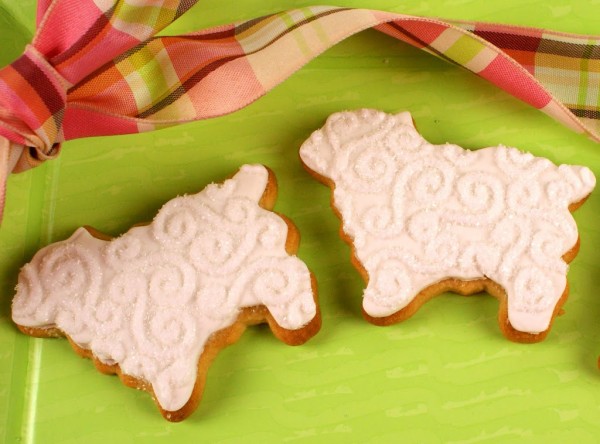 decorated lamb cookies with embossed fondant