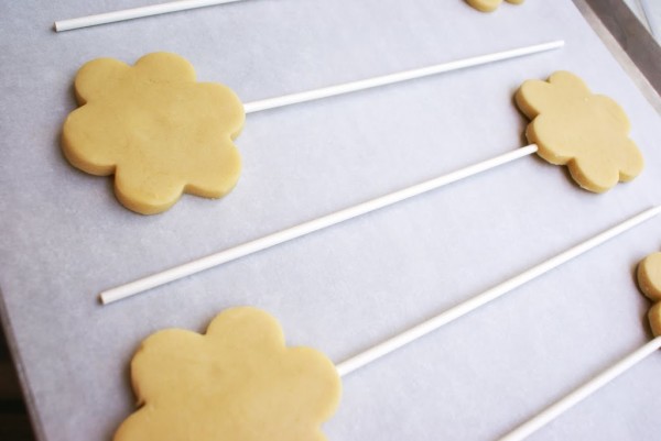 flower cookies on sticks