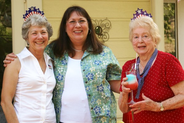 4th of july party with red white blue cocktails