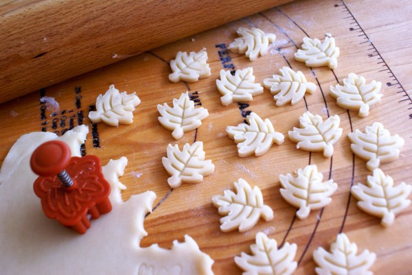 decorative painted pie crust                                 