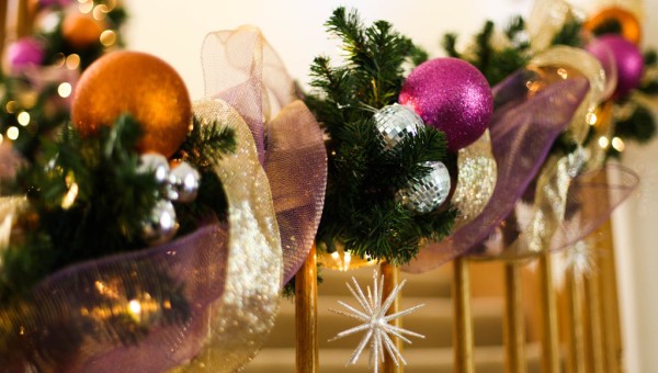 stair bannister holiday decorations