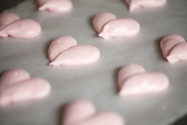 meringue heart cookies