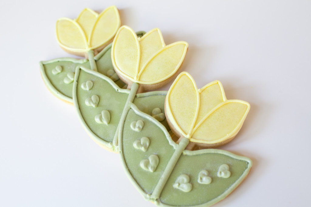 bridal shower cookies tulip cookies-3216