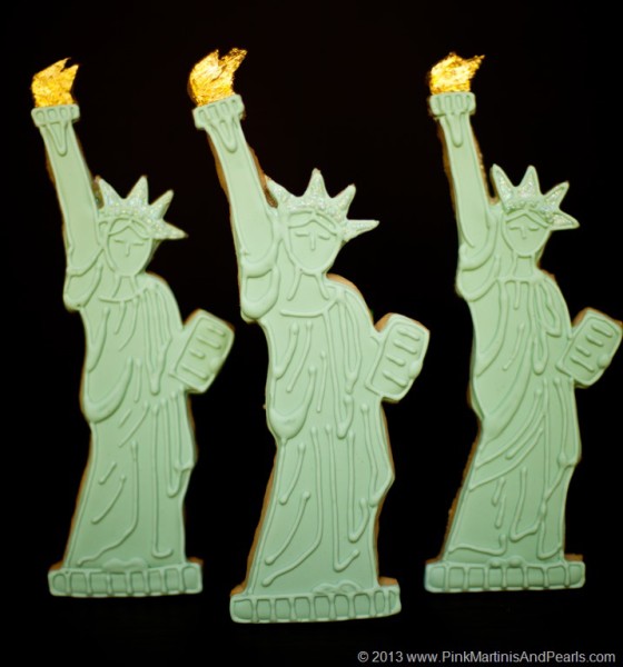 Decorated Statue of Liberty Cookies with sparklers
