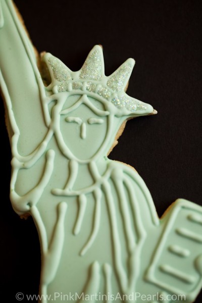 Decorated Statue of Liberty Cookies with sparklers