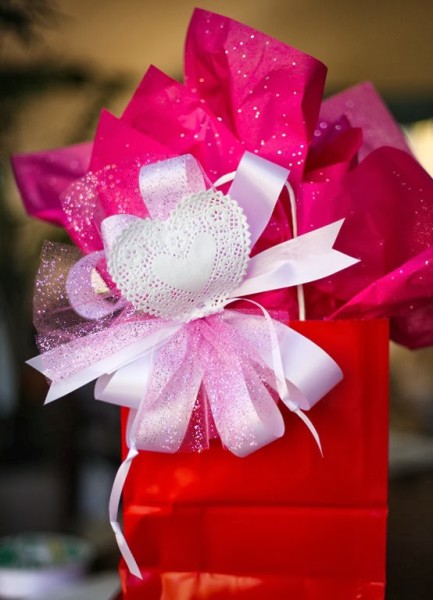 Valentine's Day Gift Wrap-5907