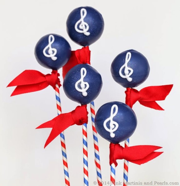 DIY Music Themed Treble Clef Decorated Cake Pops