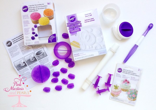 Wilton fondant give-away