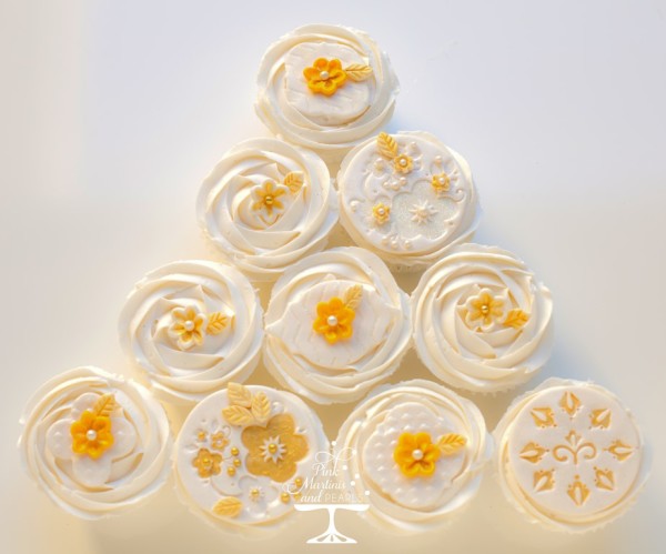 Wilton Flower Fondant Cupcakes