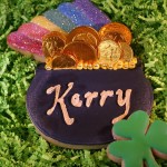 A ‘Pot of Gold’ Decorated Cookie