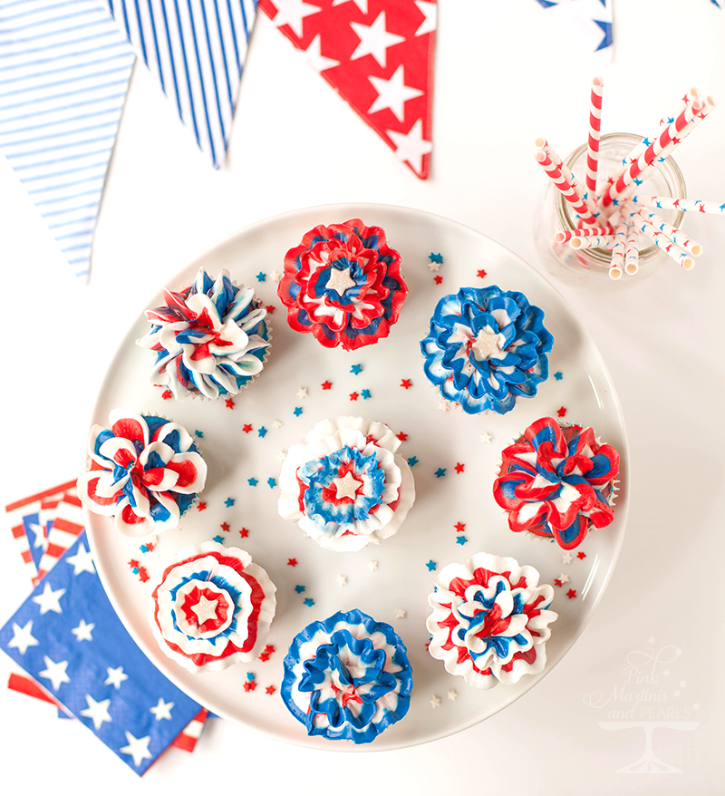 Wilton-Color-Right-Red-White-and-Blue-Cupcakes 